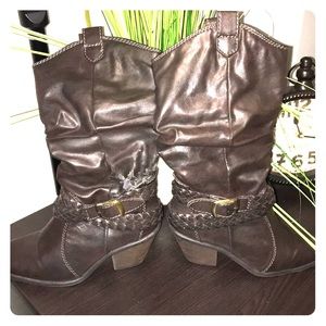 Vintage cowgirl boots